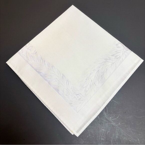 Elegant Vintage White Cloth Napkins Organza Insert Set of 5 - Picture 4 of 6